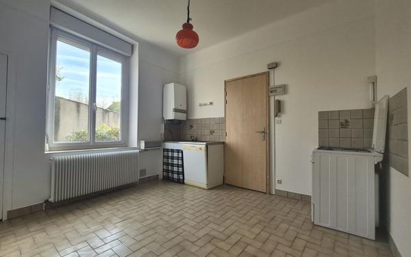 Appartement à vendre    3 pièces • 70,87 m2 Fleury-les-Aubrais