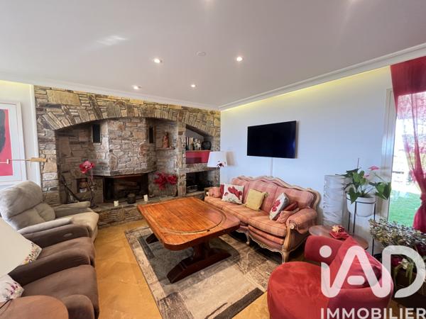 Maison à vendre 7 pièces 190 m² Reignier-Ésery