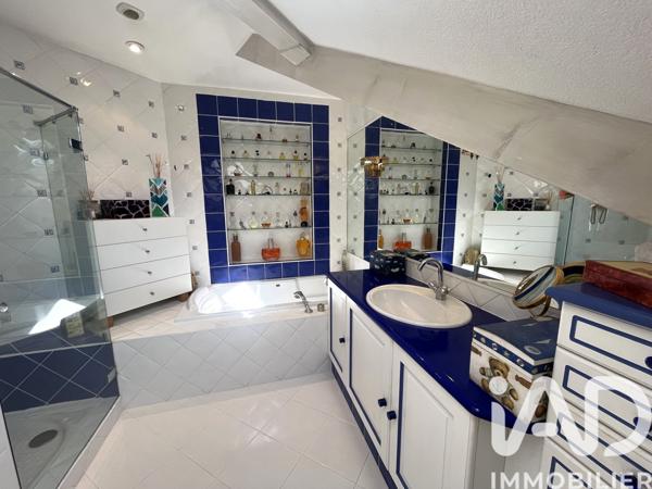 Maison à vendre 7 pièces 190 m² Reignier-Ésery