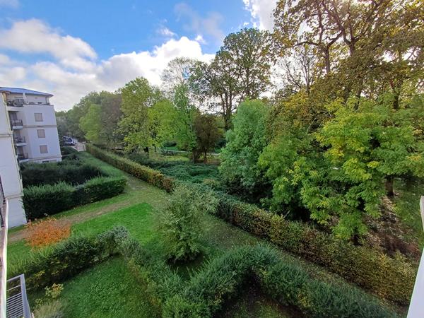 A VENDRE Guyancourt village, résidence 2014, beau 3 pièces 67m² en étage avec ascenseur