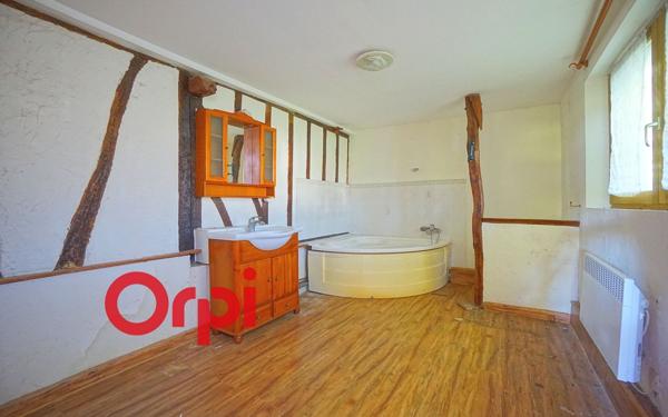 Maison à vendre    4 pièces •  Bernay