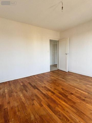 Appartement à vendre à Fougères en Ille-et-Vilaine (35300), ref : 1358   
FORUM DE LA GARE