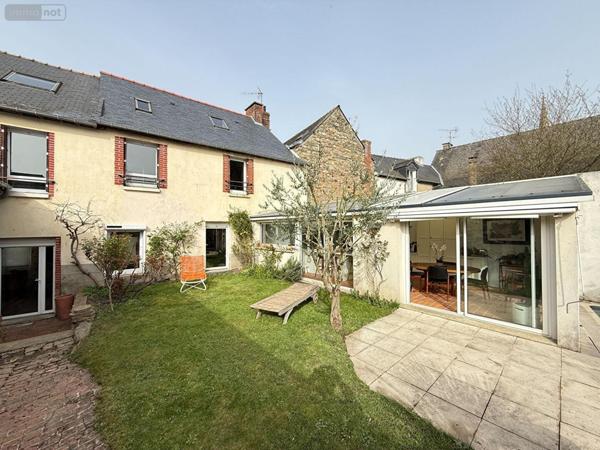 Maison à vendre à Acigné en Ille-et-Vilaine (35690), ref : CG70   
centre bourg