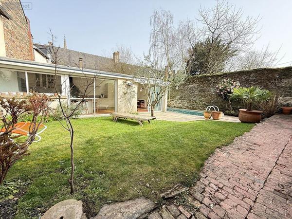 Maison à vendre à Acigné en Ille-et-Vilaine (35690), ref : CG70   
centre bourg