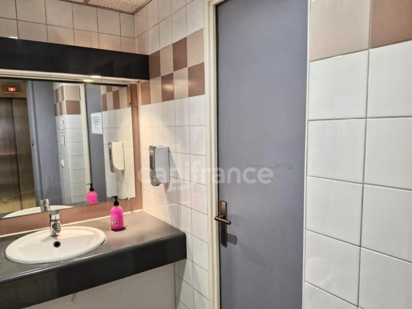 Local/bureau à louer AIX EN PROVENCE (13)