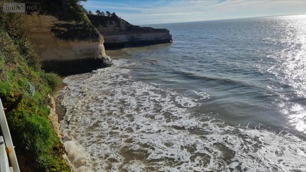 Maison individuelle à vendre à Meschers-sur-Gironde en Charente-Maritime (17132), ref : 1865