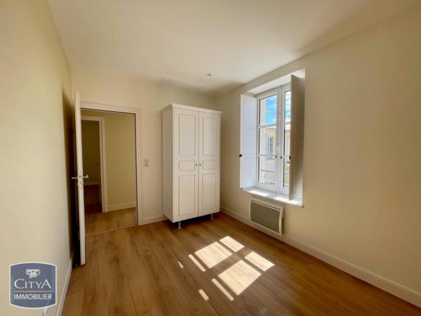 Appartement à louer 4 pièces 72.4m²