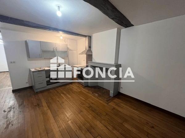 Location Appartement 2 pièces 37.7 m² - Sedan 08200