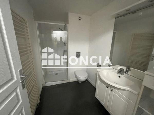 Location Appartement 2 pièces 37.7 m² - Sedan 08200