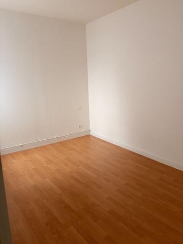A LOUER APPARTEMENT PROCHE GARE ET CENTRE VILLE DE ST QUENTIN