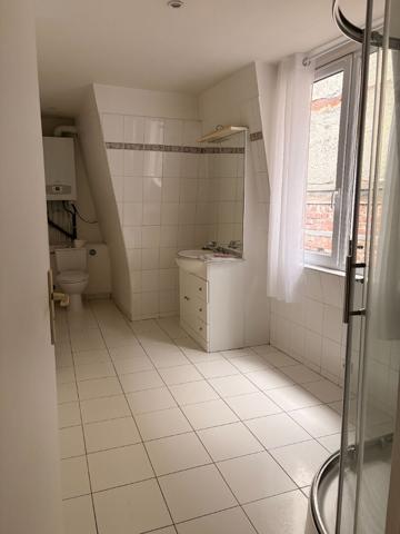 A LOUER APPARTEMENT PROCHE GARE ET CENTRE VILLE DE ST QUENTIN