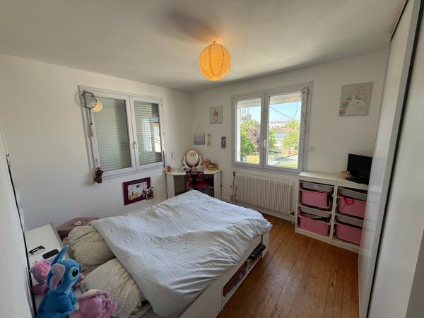 Maison 5 pièce(s) 4 chambre(s) 99 m²