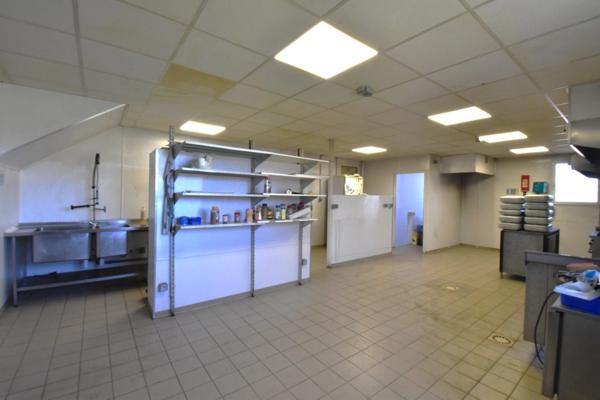 Maison à vendre 9 pièces SAINT AGREVE (07)