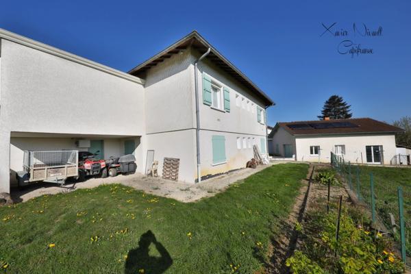 Maison à vendre 8 pièces proche de PONT DE VAUX (01)