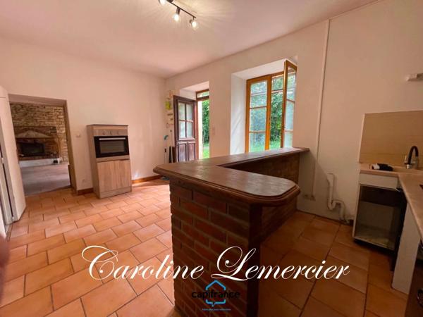 Maison à vendre  5 pièces proche de CONNERRE (72)Fermette en campagne 100 m² habitables, 3 chambres, terrain 6000 m², cavité souterraine