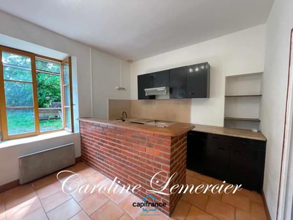 Maison à vendre  5 pièces proche de CONNERRE (72)Fermette en campagne 100 m² habitables, 3 chambres, terrain 6000 m², cavité souterraine