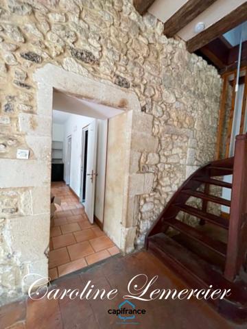 Maison à vendre  5 pièces proche de CONNERRE (72)Fermette en campagne 100 m² habitables, 3 chambres, terrain 6000 m², cavité souterraine