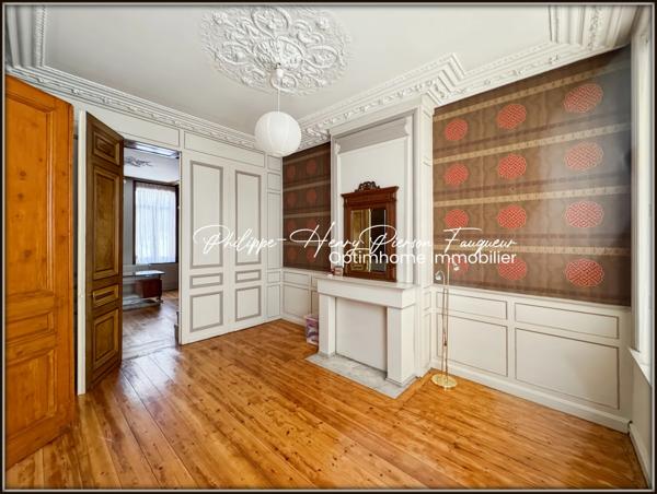 Maison bourgeoise à vendre – 7 pièces – 203 m² – Lille Wazemmes 59000