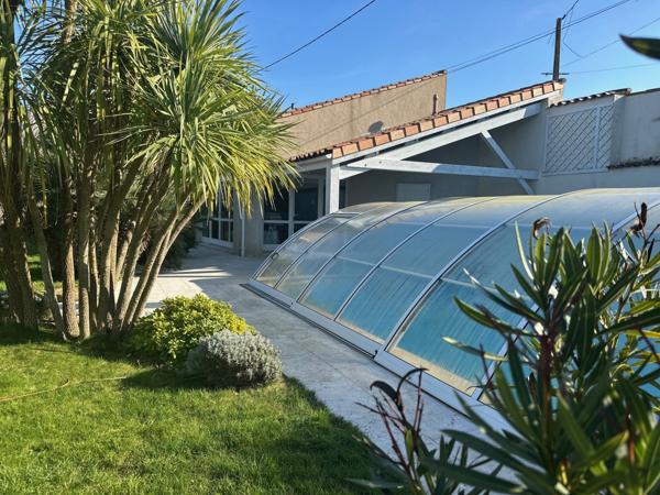 Vente Maison Nieul sur mer 995 000 € HAI - 230 m2 - Réf. VM1162-TERREETMER17_