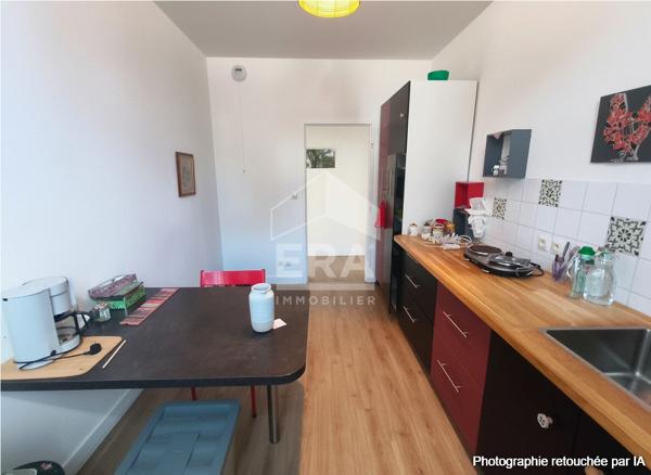 Appartement Villette-Les-Dole 3 pièce(s) 74.56 m2 . Plain pied