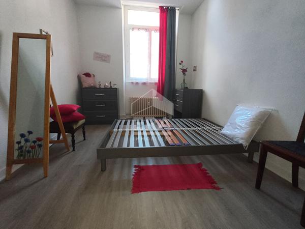 Appartement Villette-Les-Dole 3 pièce(s) 74.56 m2 . Plain pied