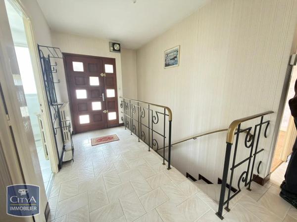 Maison à vendre 6 pièces 104m² Saintes (17100)