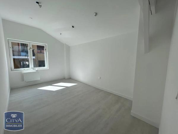 Maison à vendre 4 pièces 71.01m² Saint-Étienne (42000)