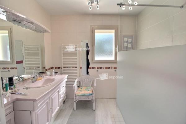 Maison Niort 6 pièce(s) 151 m2