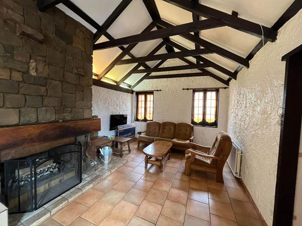 Maison individuelle à Calais de plain-pied, 3 chambres, jardin, garage