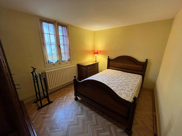 Maison individuelle à Calais de plain-pied, 3 chambres, jardin, garage