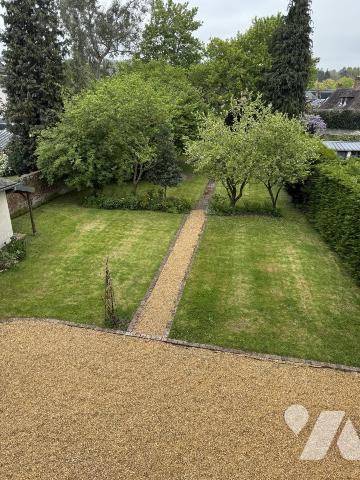 Maison bourgeoise 160m², 4/5 chambres Parc de 1.200m²