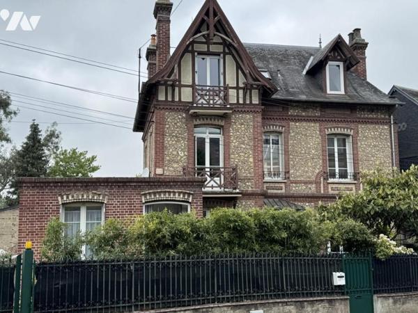 Maison bourgeoise 160m², 4/5 chambres Parc de 1.200m²