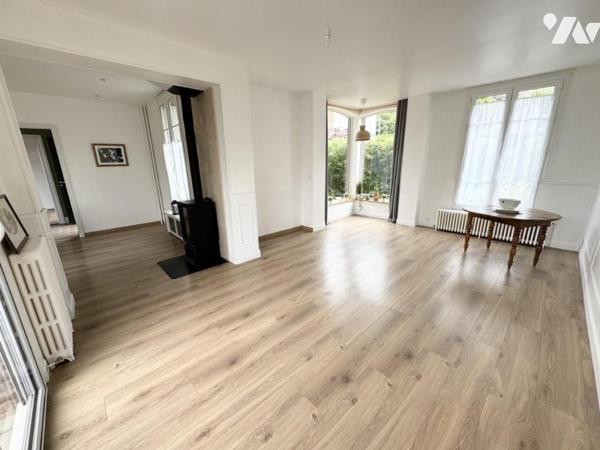 Maison bourgeoise 160m², 4/5 chambres Parc de 1.200m²