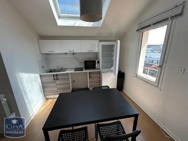 Appartement à louer 2 pièces 33.66m² Clermont-Ferrand (63000)
