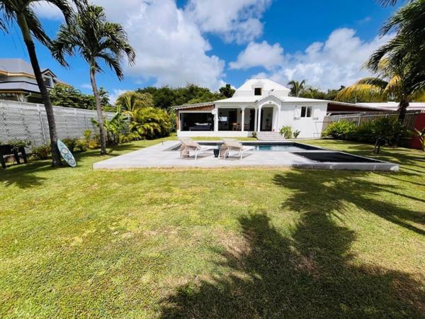 À VENDRE – SAINT-FRANÇOIS – MAISON 4 CHAMBRES AVEC PISCINE – INVESTISSEMENT LOCATIF