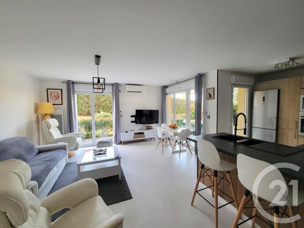 Appartement T3 à vendre  3 pièces - 64,20 m2 LA CROIX VALMER - 83