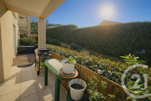 Appartement T3 à vendre  3 pièces - 64,20 m2 LA CROIX VALMER - 83