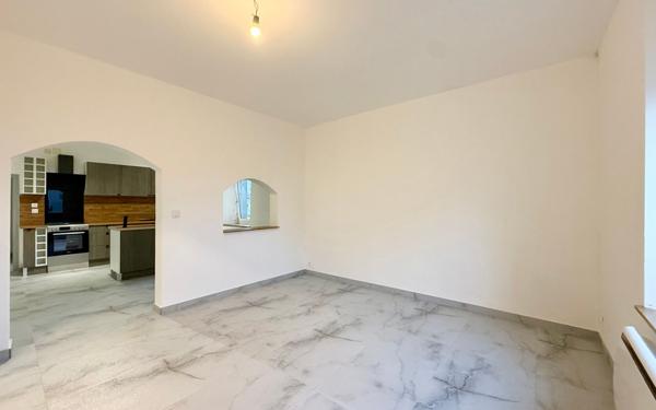 Appartement à louer    4 pièces • 109,42 m2 Menskirch