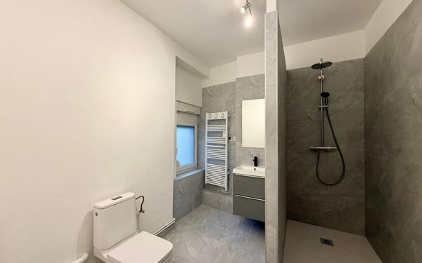 Appartement à louer    4 pièces • 109,42 m2 Menskirch