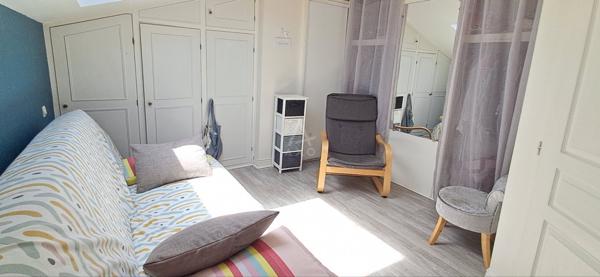 Maison et dépendance