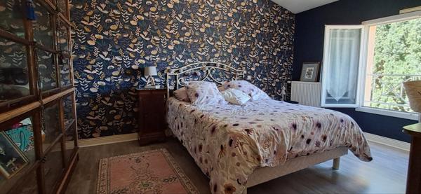 Maison et dépendance