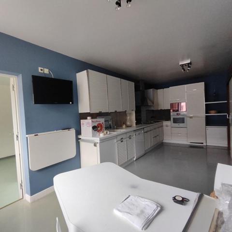 Belfort centre 90000 : Appartement 6 pièces 344 m2 avec grand garage