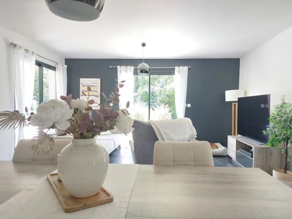 Maison à vendre 5 pièces MONTAUBAN (82), le FAU 150m² de plain pied avec 4 chambres, double garage, jardin clotutré et piscine chauffée