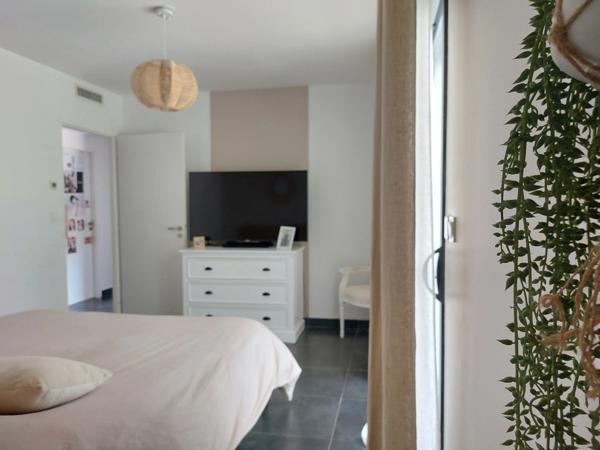 Maison à vendre 5 pièces MONTAUBAN (82), le FAU 150m² de plain pied avec 4 chambres, double garage, jardin clotutré et piscine chauffée