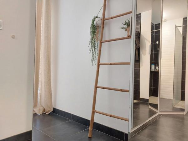 Maison à vendre 5 pièces MONTAUBAN (82), le FAU 150m² de plain pied avec 4 chambres, double garage, jardin clotutré et piscine chauffée