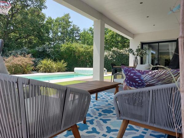 Maison à vendre 5 pièces MONTAUBAN (82), le FAU 150m² de plain pied avec 4 chambres, double garage, jardin clotutré et piscine chauffée