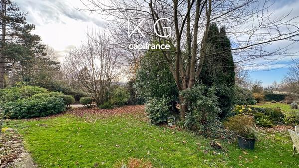 Maison de famille 230 m2 à vendre sur terrain de 3 700 m² piscinable, dépendances 326 m2, Gonneville-sur-Honfleur à 10 min d’Honfleur et 20 min de Deauville