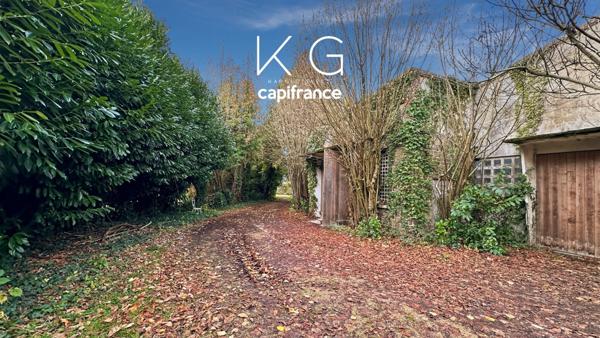 Maison de famille 230 m2 à vendre sur terrain de 3 700 m² piscinable, dépendances 326 m2, Gonneville-sur-Honfleur à 10 min d’Honfleur et 20 min de Deauville