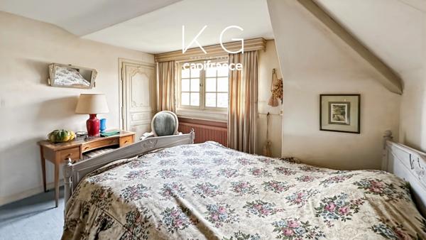 Maison de famille 230 m2 à vendre sur terrain de 3 700 m² piscinable, dépendances 326 m2, Gonneville-sur-Honfleur à 10 min d’Honfleur et 20 min de Deauville