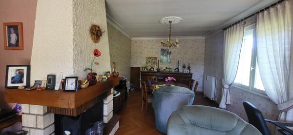 Maison
         5 pièces
        - 110 m² 190 000 € *